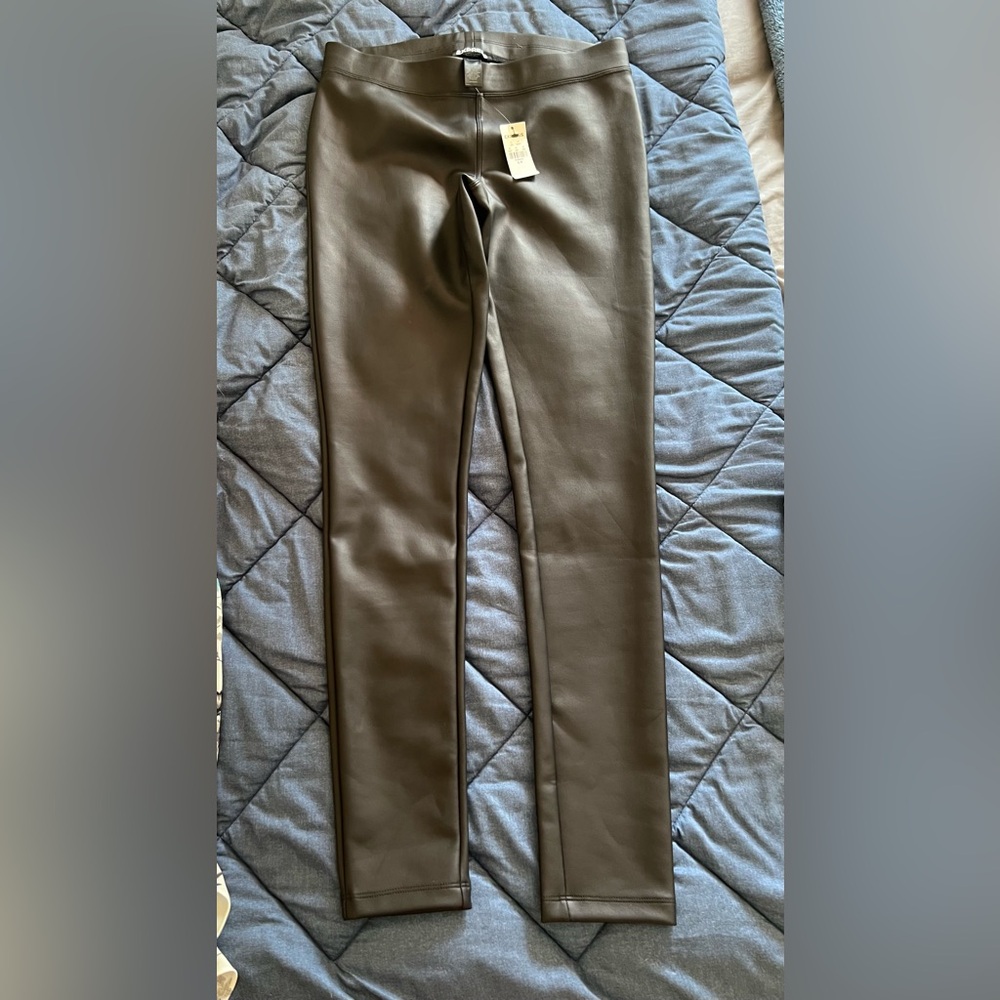 Faux leather leggings